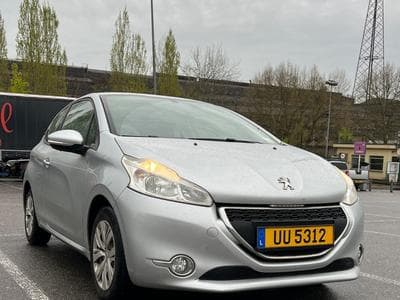 Peugeot 208 (2013) - Photo 1