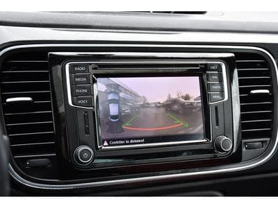 VW Beetle 1.4 TSI R-Line DSG TO CUIR FENDER GPS CAM XENON 1° MAIN (2016) - Photo 14