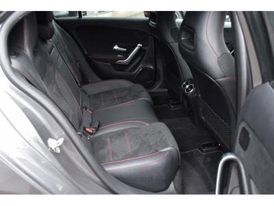 Mercedes A 200 AMG Line 7G DISTRONIC KEYLESS CAM NIGHT MIDLINE 1° MAIN (2023) - Photo 8