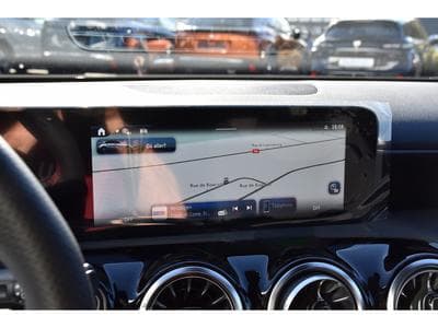 Mercedes A 200 d AMG Line 8G-DCT REGUL GPS CAM PARK APPLE CARPLAY NEUVE (2025) - Photo 10