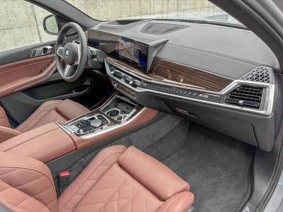 BMW X5 X5 50 e xDrive M/ACC/PANO/AHK/HYBRIDE/SUSPENSION/360°/LED LA (2025) - Photo 14