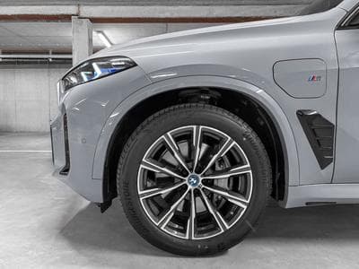 BMW X5 X5 50 e xDrive M/ACC/PANO/AHK/HYBRIDE/SUSPENSION/360°/LED LA (2025) - Photo 15