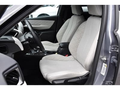 DS Automobiles DS3 1.2 PureTech EAT8 Rivoli CUIR GPS CAM LANE SIDE FOCAL 1°MAIN (2023) - Photo 6