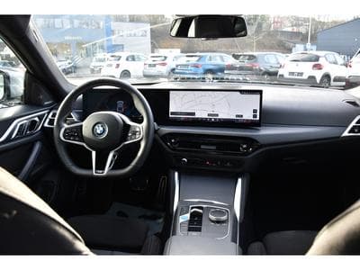 BMW i4 eDrive35 Pack M TO MEMO ACC SIDE HARMAN HUD KEYLESS 1° MAIN (2025) - Foto 10