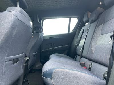 Renault R4 E-Tech  techno 150 hp comfort range (2025) - Foto 8