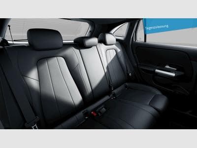 Mercedes GLA 250 e TAGESZULASSUNG (2024) - Foto 11