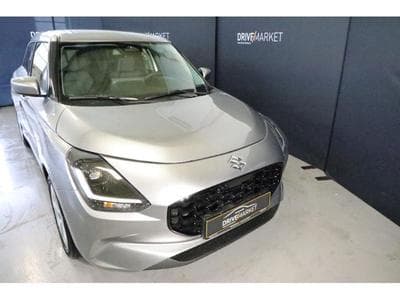 Suzuki Swift GL+ (2026) - Photo 3