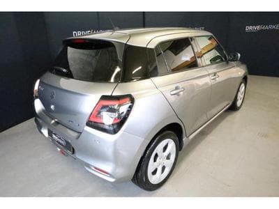 Suzuki Swift GL+ (2026) - Photo 9