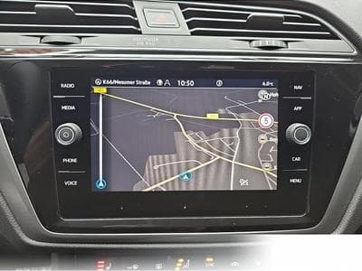 VW Touran (2026) - Foto 8