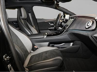 Mercedes EQ (2025) - Photo 2