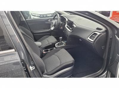 Kia Ceed (2025) - Foto 10