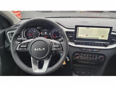 Kia Ceed (2025) - Foto 14