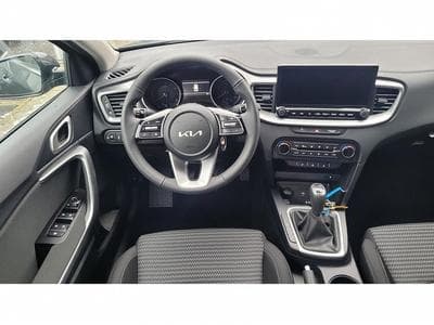 Kia Ceed (2025) - Foto 8