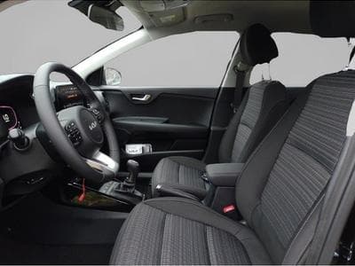 Kia Stonic (2024) - Foto 7