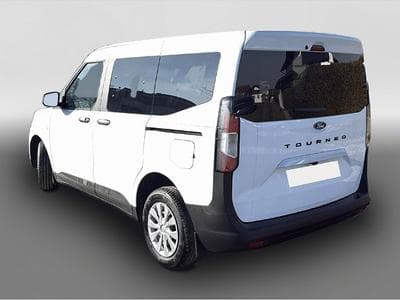 Ford Tourneo (2025) - Foto 2