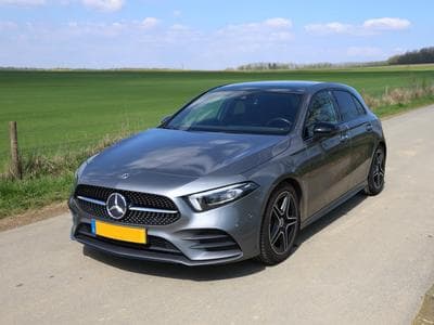 Mercedes A 220 AMG-Line | 190cv | Panorama | Carplay (2019) - Photo 1