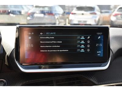 Peugeot 208 (2023) - Foto 14