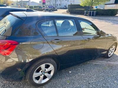 BMW 118 118i Sportline avec toit ouvrant (2016) - Photo 1