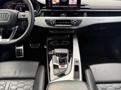 Audi RS4 Avant 2.9 V6 TFSI Quattro / Essence (2022) - Foto 14