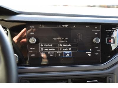 VW Taigo 1.0 TSI R-Line DSG ACC TRAVEL LANE KEYLESS CAM 1° MAIN (2024) - Photo 10