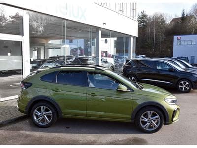 VW Taigo 1.0 TSI R-Line DSG ACC TRAVEL LANE KEYLESS CAM 1° MAIN (2024) - Photo 3