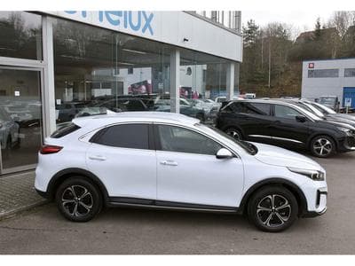 Kia XCeed 1.6 GDI PHEV Business Line DCT ACC LANE SIDE CAM 1° MAIN (2023) - Photo 3