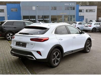 Kia XCeed 1.6 GDI PHEV Business Line DCT ACC LANE SIDE CAM 1° MAIN (2023) - Photo 4