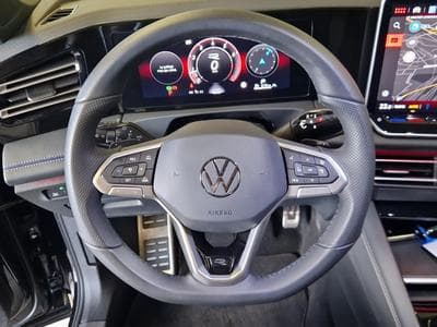 VW Tiguan R-LINE (2025) - Photo 10