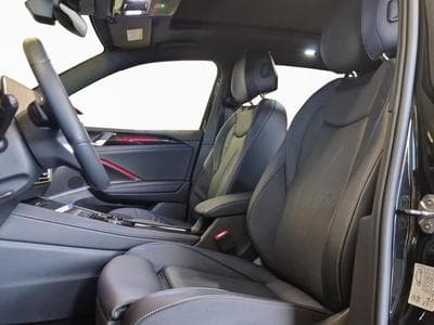 VW Tiguan R-LINE (2025) - Photo 9