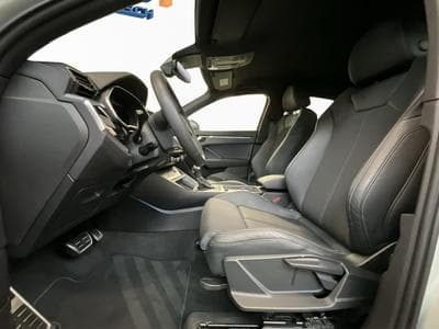 Audi Q3 SB+S-Line+35TDI+S-Tronic (2024) - Photo 9