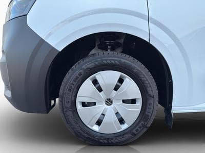 VW Caravelle COURT (2026) - Photo 8