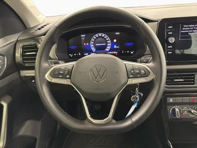 VW T-Cross LIFE (2024) - Photo 10