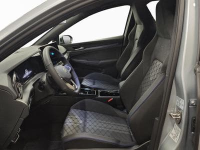 VW Golf R-LINE (2026) - Foto 9