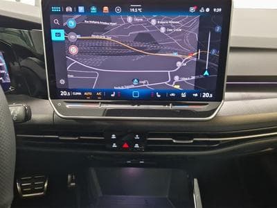 VW Golf R-LINE (2026) - Foto 13