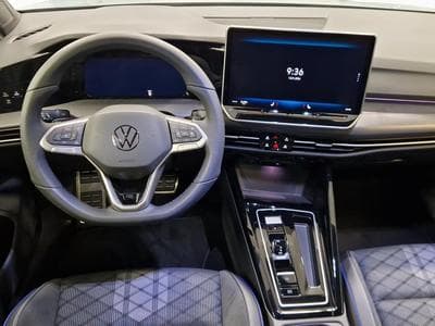 VW Golf R-LINE (2026) - Foto 2