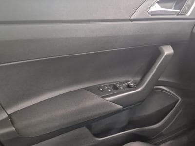 VW Taigo R-LINE (2024) - Foto 14