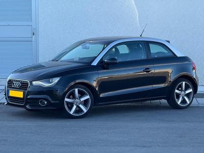 Audi A1 1.6 TDI (2011) - Photo 1