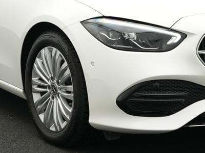 Mercedes C 180 Avantgarde LED+Kamera+Totw+Memo (2024) - Foto 9