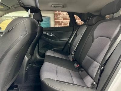 Hyundai I30 I30 1.0 T-GDi 100cv TREND (2025) - Foto 6