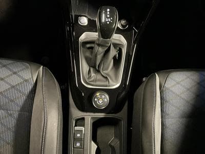 VW T-Roc R+DSG+4M+AHK+Black-Style+P.Travel (2024) - Foto 12