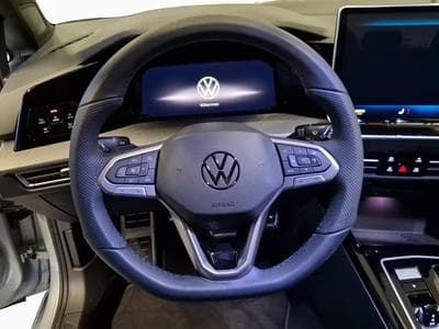 VW Golf R-LINE (2026) - Foto 10