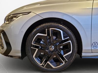 VW Golf R-LINE (2026) - Foto 8
