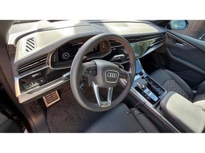 Audi RSQ8 4.0 TFSI PERFORMANCE/ KERAMIK//PANO/23/RS DY+/HUD/*VOLL** (2025) - Photo 7