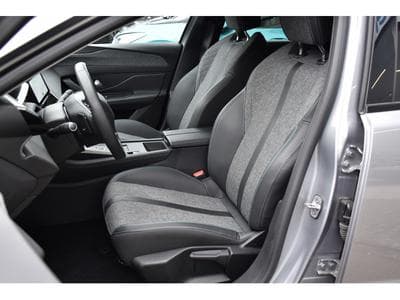 Peugeot 408 1.2 PureTech Allure EAT8 ACC LANE GPS CAM 1° MAIN (2024) - Foto 6