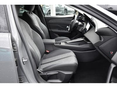 Peugeot 408 1.2 PureTech Allure EAT8 ACC LANE GPS CAM 1° MAIN (2024) - Foto 7