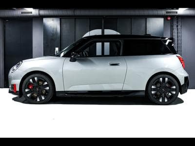 Mini Cooper E JOHN COOPER WORKS (258 CH) – PACK XL - WARRANTY 11/2028 (2025) - Photo 2