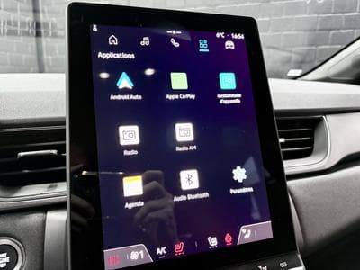 Renault Captur 1.3 TCE 160 CV TECHNO **Caméra** Sièges Chauff.** ACC ** (2025) - Foto 15