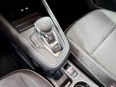 Renault Captur 1.3 TCE 160 CV TECHNO **Caméra** Sièges Chauff.** ACC ** (2025) - Photo 14