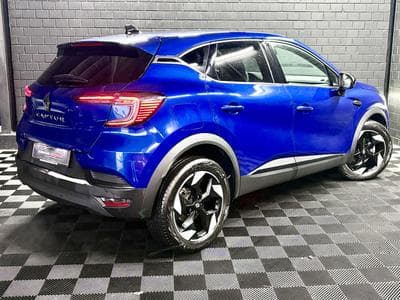 Renault Captur 1.3 TCE 160 CV TECHNO **Caméra** Sièges Chauff.** ACC ** (2025) - Foto 6