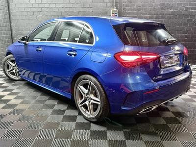 Mercedes A 200 AMG EDITION 163 CV * CAMÉRA *MULTIBEAM* CUIR/ALCANTARA* (2024) - Foto 4